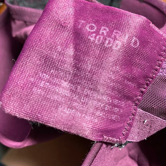 Torrid Bra Women's Sz 40DD Push-Up Purple Black Lace *FLAWS - Picture 9 of 9